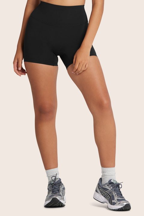AIRLUXE™ BREATHE SHORTS - ONYX