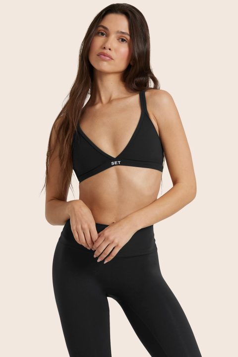 AIRLUXE™ BREATHE TRIANGLE BRA - ONYX