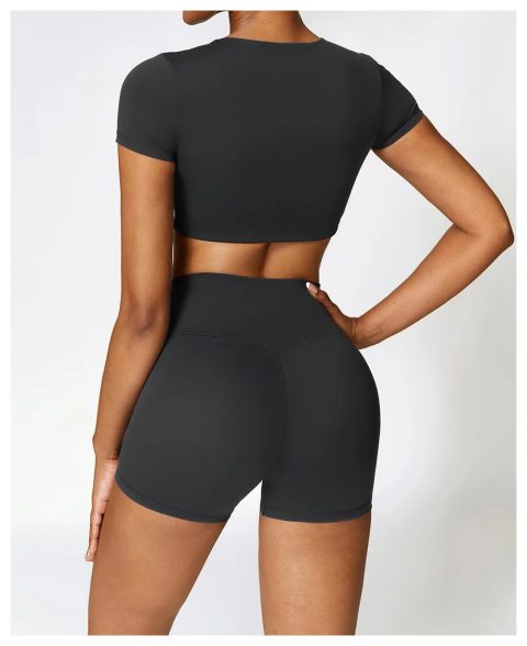 Round Neck Cropped Simple Top