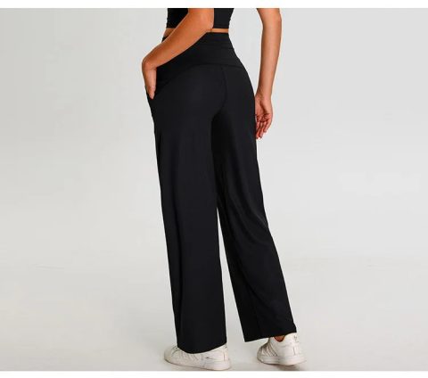 Comfortable Relaxed Wide-Waisted Leggings