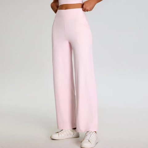 Comfortable Relaxed Wide-Waisted Leggings